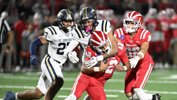 St John Bosco vs Mater Dei October 7, 2022 Photo-Heston Quan99